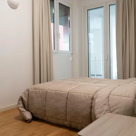Apartamento Luxury Villa Olmo
